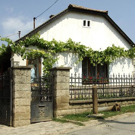 Pataky Borporta Bed & Breakfast Tarcal Exterior photo